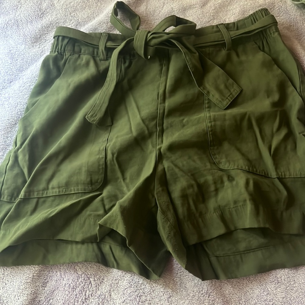 Army green tie front shorts